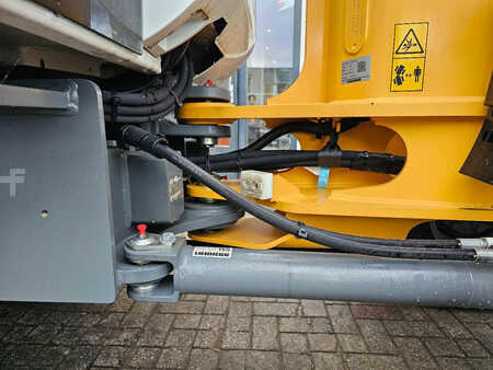 Kolové nakladače 2024 Liebherr L504C * NEW * (14)