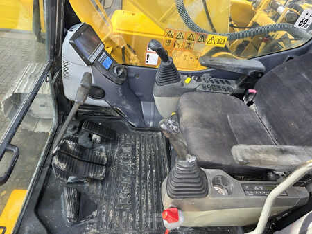 Korečková rýpadla 2007 Komatsu PC210LC-8 (12)