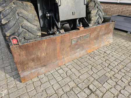 Escavadora de rodas 2005 Hitachi ZAXIS 130 W (17)