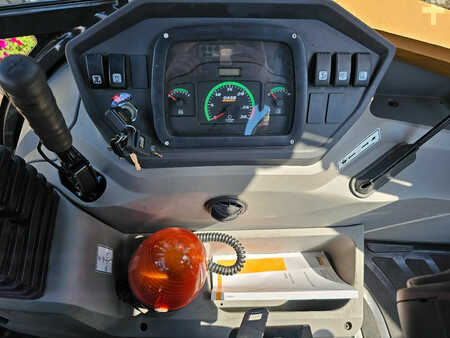 Rigid Backhoe Loader 2025 Case 570SV AC / 4x4 / Lepels / Telescopic (26)