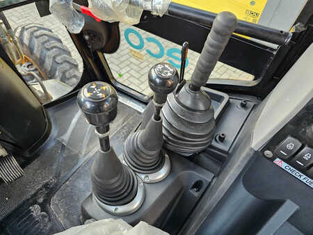 Rigid Backhoe Loader 2025 JCB 3DX XTRA 4x4 / AC / Extendable (18)