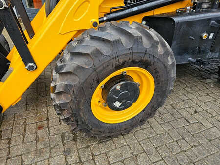 JCB 3DX PLUS 4WD / Airco