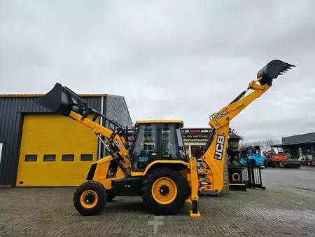 Rigid Backhoe Loader 2025 JCB 3DX PLUS (1)