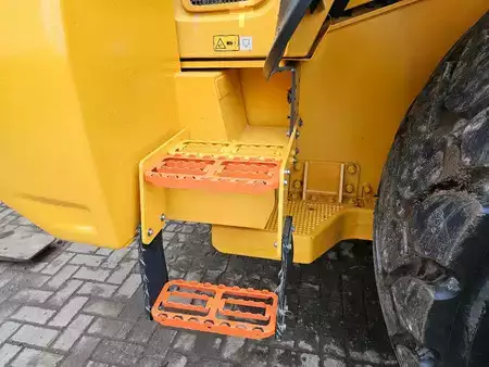 Wielladers 2020 Volvo L180H (19)