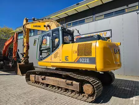 Korečková rýpadla 2019 LiuGong 922E (3)