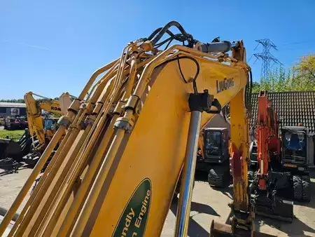 Korečková rýpadla 2019 LiuGong 922E (8)