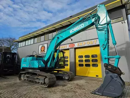 Excavadoras de cadenas 2017 Kobelco SK210LC-10 (7)