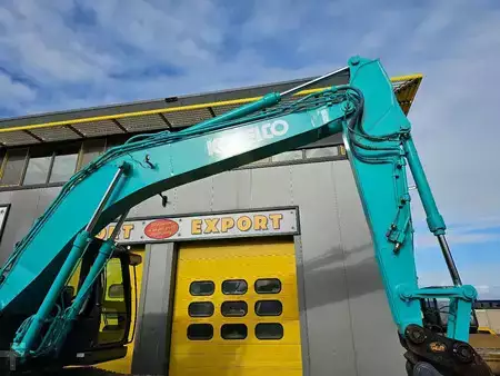 Excavadoras de cadenas 2017 Kobelco SK210LC-10 (9)