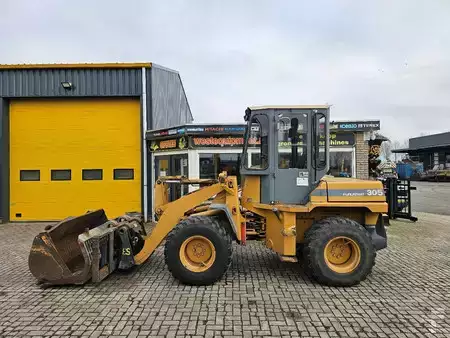 Ładowarki kołowe 1994 Furukawa FL100-I (1)