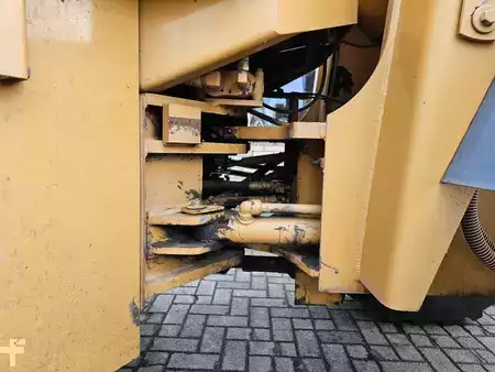 Ładowarki kołowe 1994 Furukawa FL100-I (14)