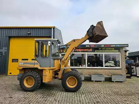 Ładowarki kołowe 1994 Furukawa FL100-I (16)