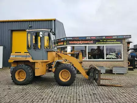 Ładowarki kołowe 1994 Furukawa FL100-I (20)