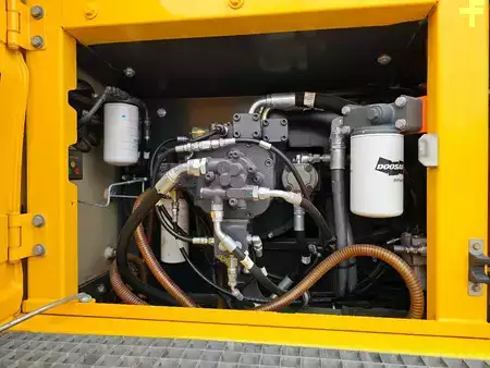 Bæltegraver 2016 Doosan DX235NLC-5 (16)