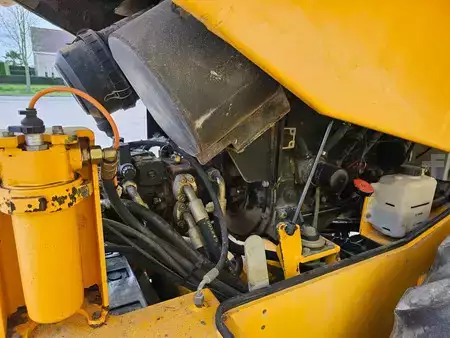 Gumikerekes görgők 0 JCB Vibromax VM75D (9)