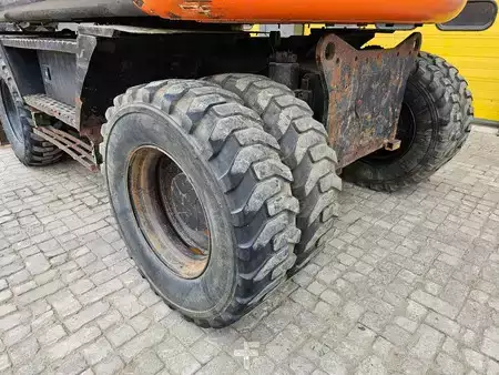 Mobilbagger 2010 Hitachi ZX140W-3 (23)