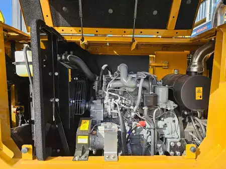 Minibagry 2025 Sany SY70C (13)