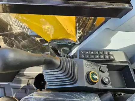 Minibagry 2025 Sany SY70C (17)