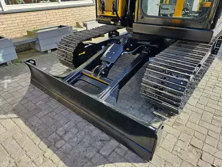 Minibagry 2025 Sany SY70C (18)