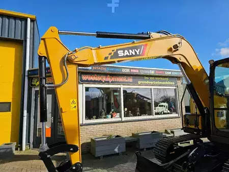 Minibagry 2025 Sany SY70C (9)