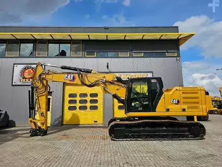 Bæltegraver 2021 Caterpillar 323 (1)