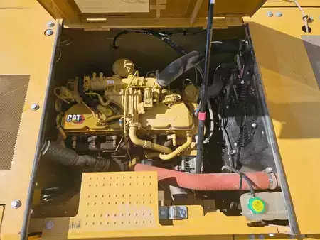 Bæltegraver 2021 Caterpillar 323 (18)