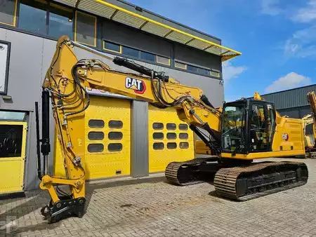 Bæltegraver 2021 Caterpillar 323 (2)