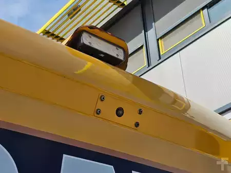 Bæltegraver 2021 Caterpillar 323 (25)