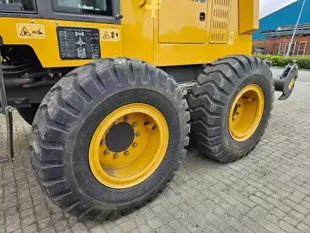 Grejdry 0 XCMG GR165 (26)