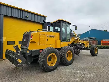 Grejdry 0 XCMG GR165 (5)