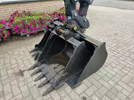 Minibagger 2026 Hyundai HX60PRO (11)