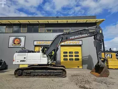 Pelles sur chenilles 2016 Hidromek HMK220LC (6)