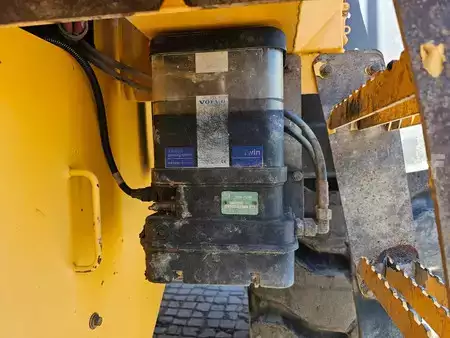 Wheel Loaders 2014 Volvo L120H (14)