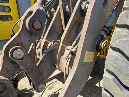 Wheel Loaders 2014 Volvo L120H (27)