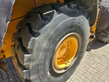 Wheel Loaders 2014 Volvo L120H (28)