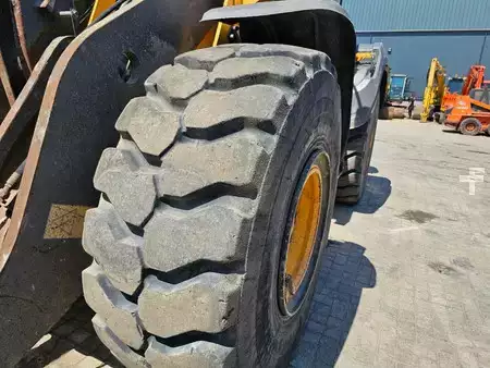 Wheel Loaders 2014 Volvo L120H (30)