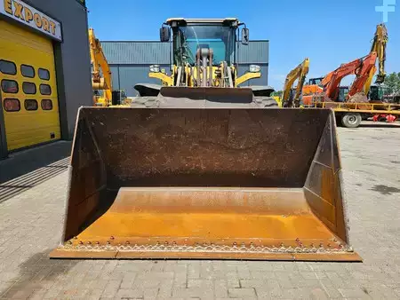 Wheel Loaders 2014 Volvo L120H (8)