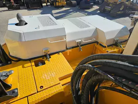 Hydraulic Excavators 2016 Caterpillar 335 FLCR ** Top conditie ** (17)