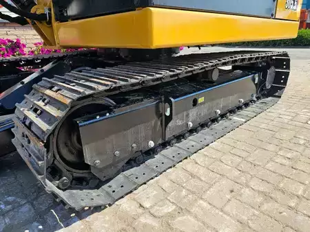 Mini-koparki 2026 Caterpillar 305.5 (18)