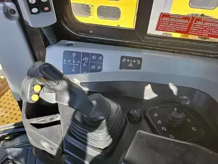 Dozer Apripista 2015 Caterpillar D6T LGP ** Top conditie! ** (21)