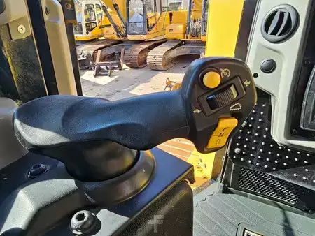 Dozer Apripista 2015 Caterpillar D6T LGP ** Top conditie! ** (22)