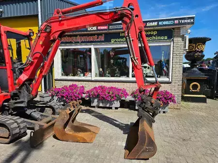 Mini excavators 2016 Kubota KX121-3a (7)
