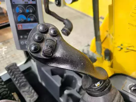 Escavatori gommati 2018 Caterpillar M315F (22)