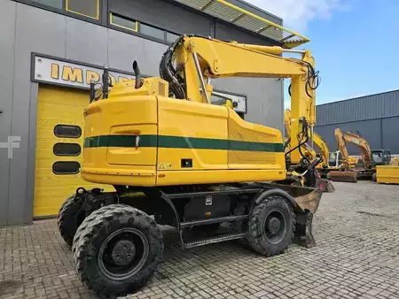 Escavatori gommati 2018 Caterpillar M315F (27)