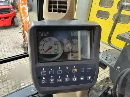 Mobil gravemaskin 2008 Hitachi ZX140W-3 (20)