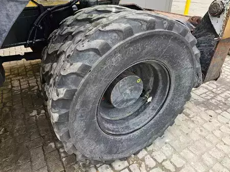 Mobil gravemaskin 2008 Hitachi ZX140W-3 (34)