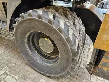 Mobil gravemaskin 2008 Hitachi ZX140W-3 (35)