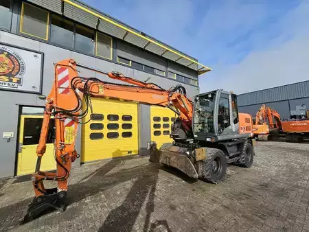 Mobil gravemaskin 2008 Hitachi ZX140W-3 (4)