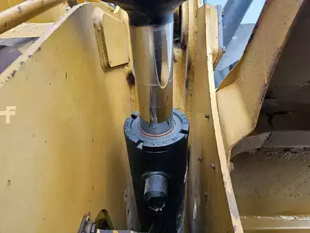 Wielladers 2014 Caterpillar 950K (14)
