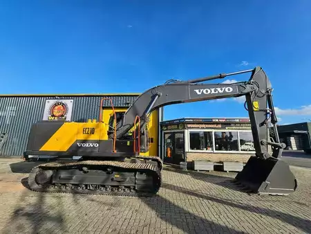 Korečková rýpadla 2026 Volvo EC210 EB (6)