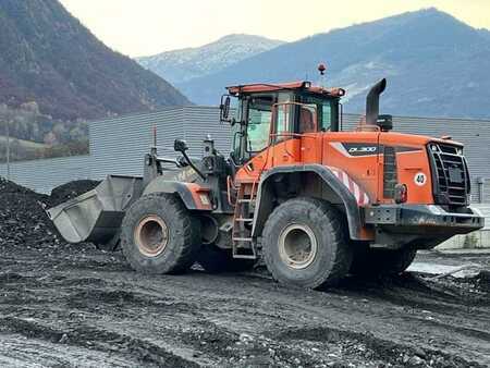 Kolové nakladače 2020 Doosan DL300 (1)